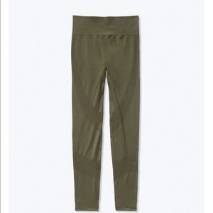 Victoria’s Secret Pink Everyday Seamless Tight